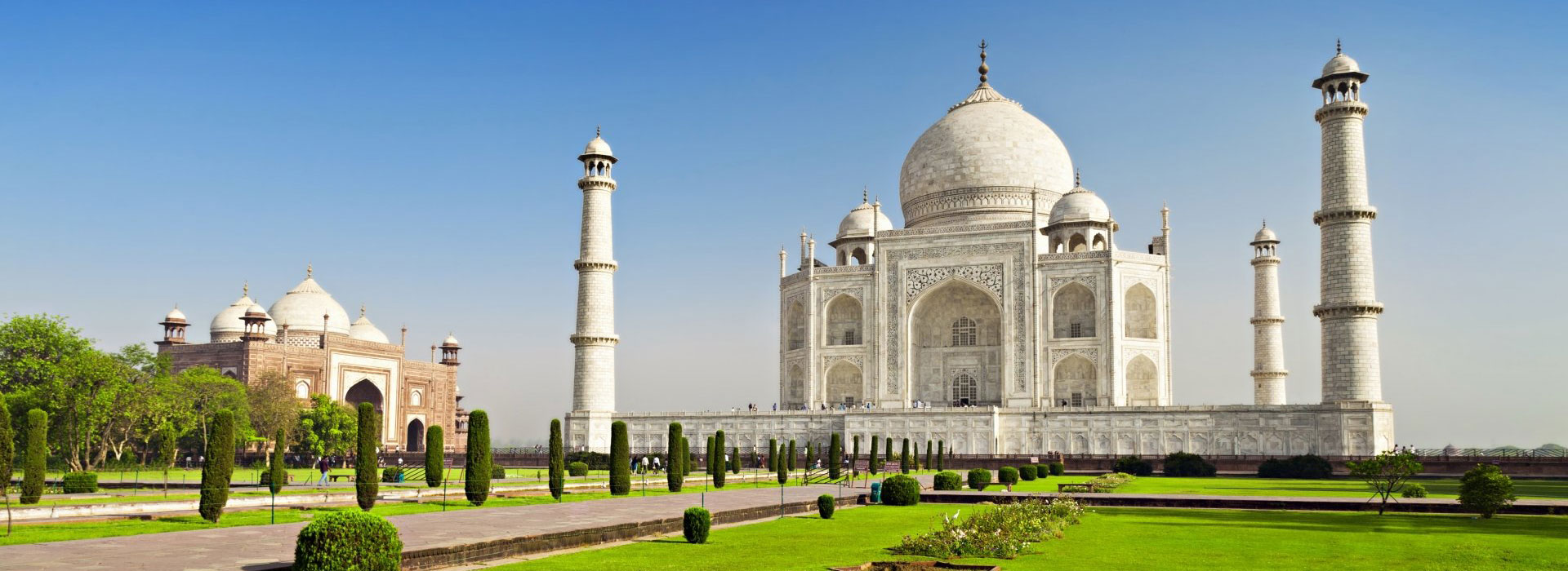 From Delhi: 2 Days Agra (Taj Mahal) Overnight Tour By Car