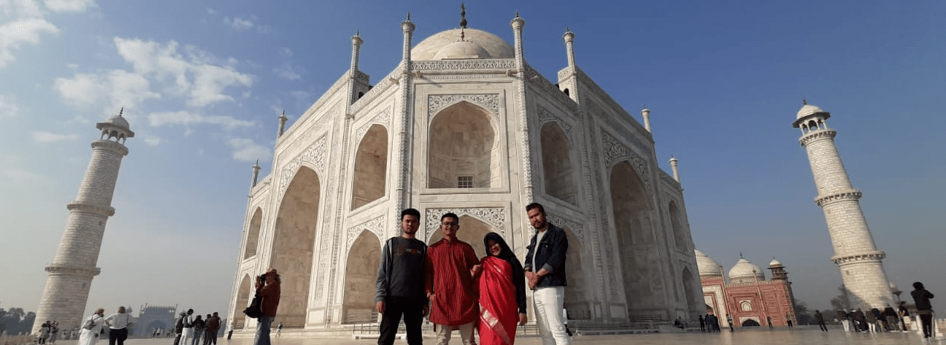 Private Taj Mahal Sunrise Tour from Delhi By Car